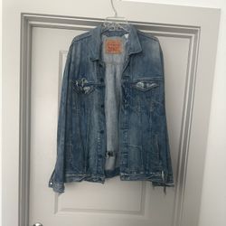 Levi’s Distressed Denim Jacket XXL