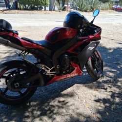 Yamaha R1 FOR SALE YR.2007