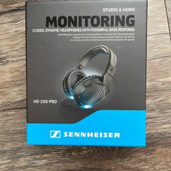 HD 200 Pro Studio Headphones