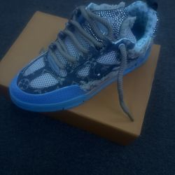 Louis Vuttion Blue Rhinestone Shoes 