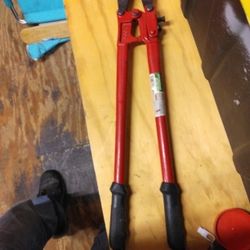 Pittsburgh 24 Inch Bolt Cutters