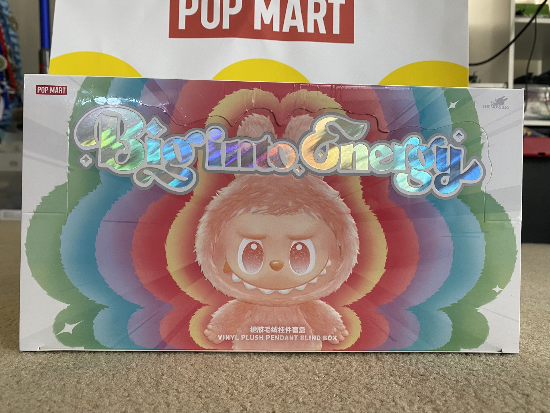 Labubu V3 Big Into Energy  *SEALED*