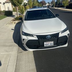 2022 Toyota Avalon XSE NIGHTSHADE HYBRID 1 Owner