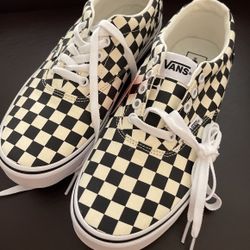 Checkered Vans Men’s Size 9
