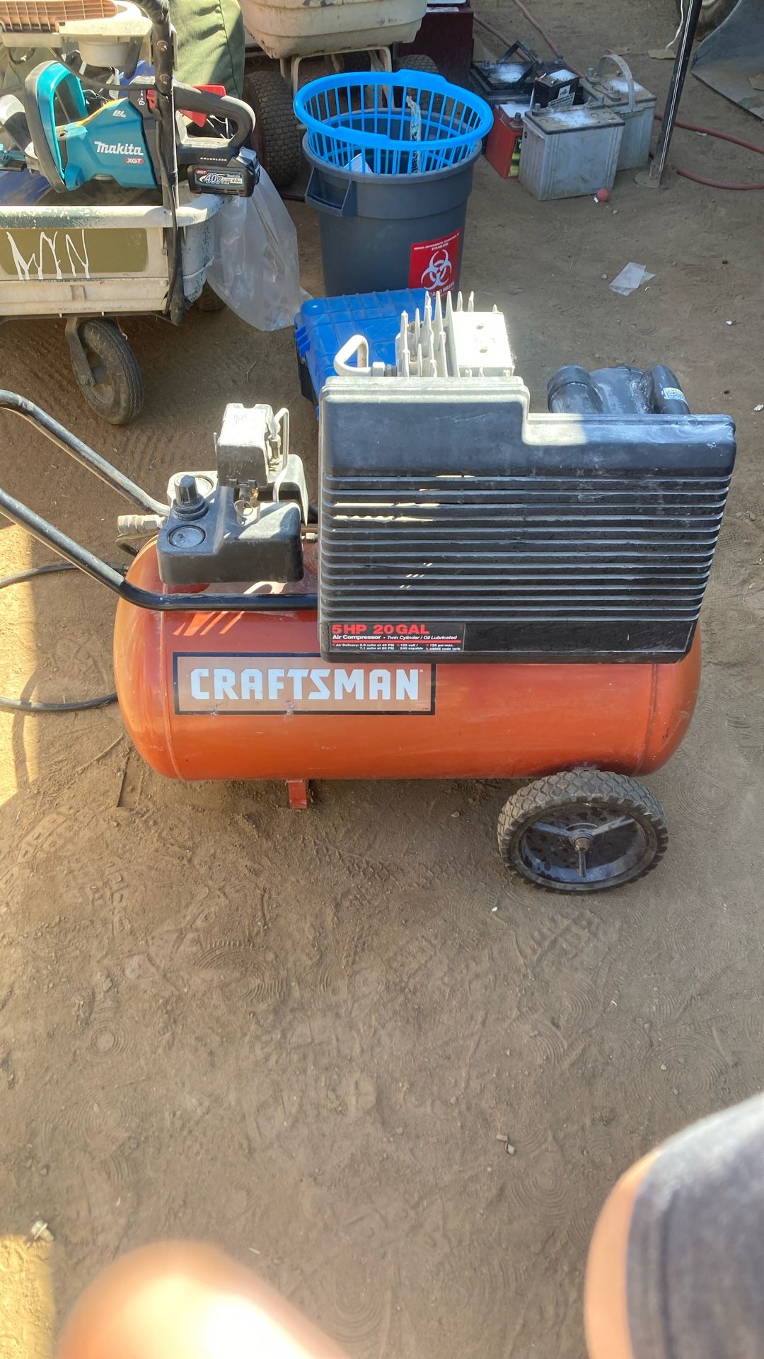 Craftsman 5hp 20gal Air Compressor And Air Tools