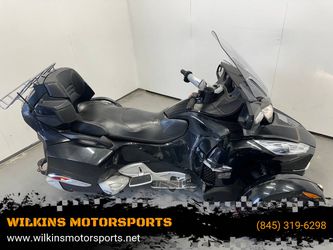 2010 Can-Am Spyder RT-S SE5