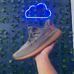 Yeezy 350 “True Form” Size 11.5