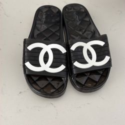 Chanel Pool Rubber Slides