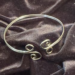Gorgeous Sterling Silver Designer Biceps Cuff.