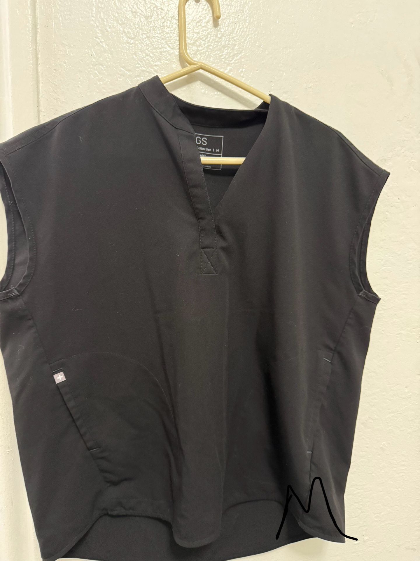 Women’s Figs Scrubs