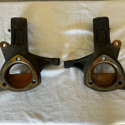 Max trac 3.5” Lift Spindles 2019 - 2025 Chevy GMC 1500 2wd 