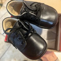 Baby dress shoes