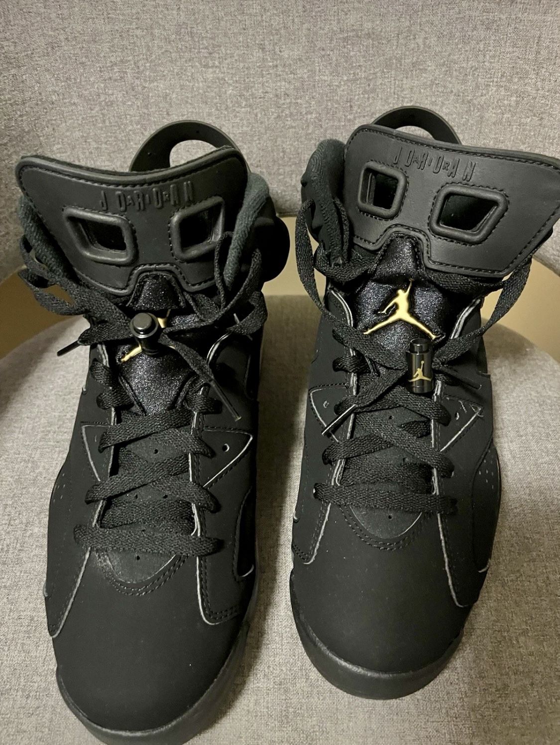 Air Jordan 6 Retro Defining Moments Sz 8.5 Men’s