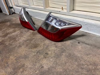 Tail lights
