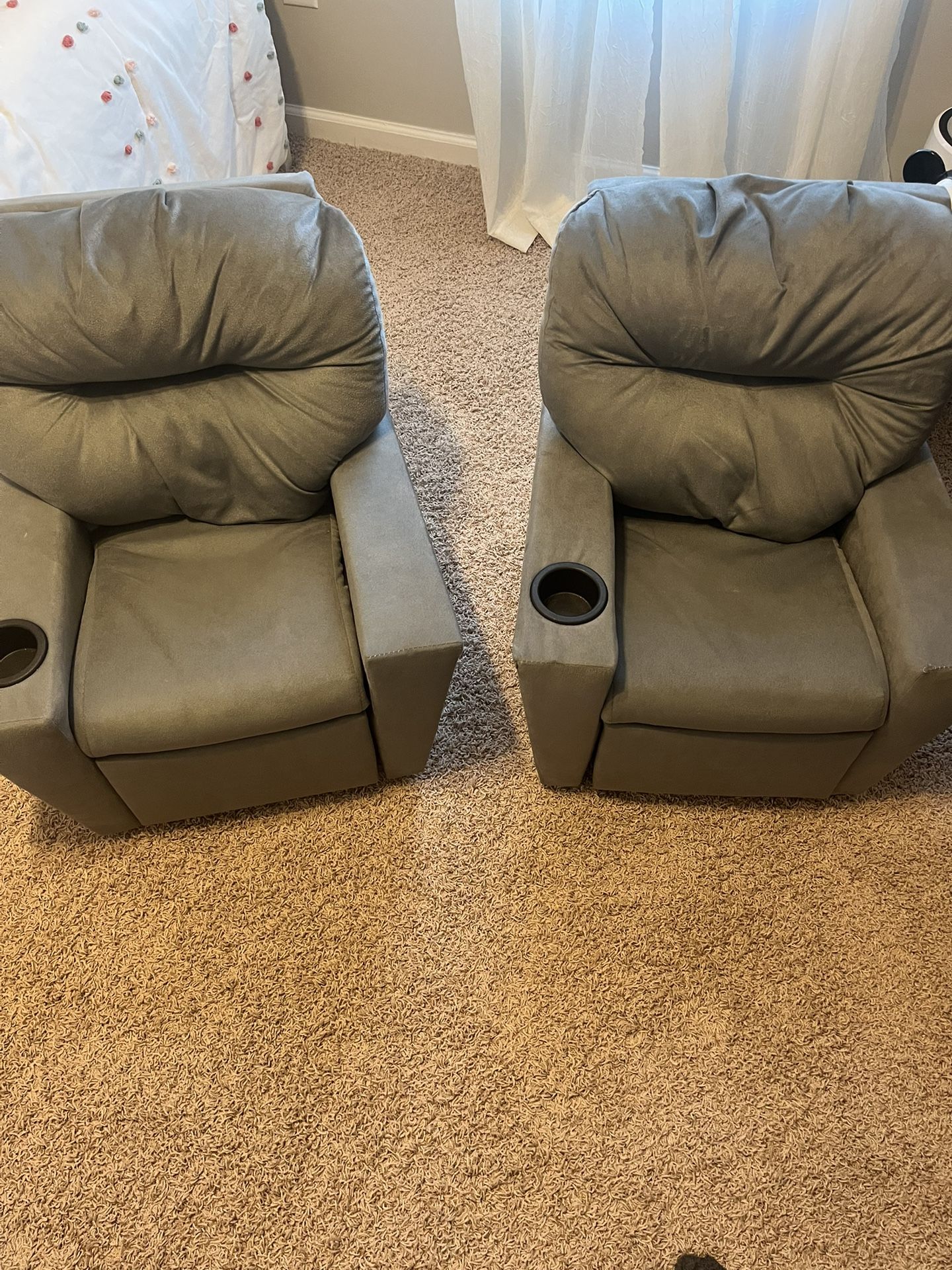 Children’s Gray Recliner’s