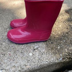 New 2/3 Girls Rain Boots. Hot Pink 