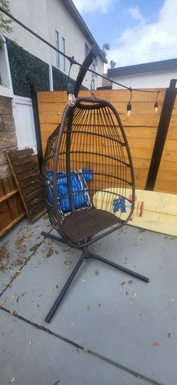 Hanging Egg Chair