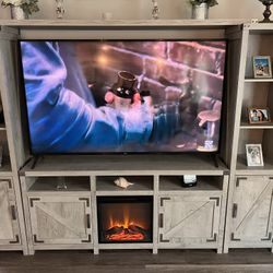 4 Piece Entertainment Stand 