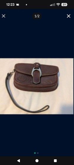 Dooney and Bourke Wristlet