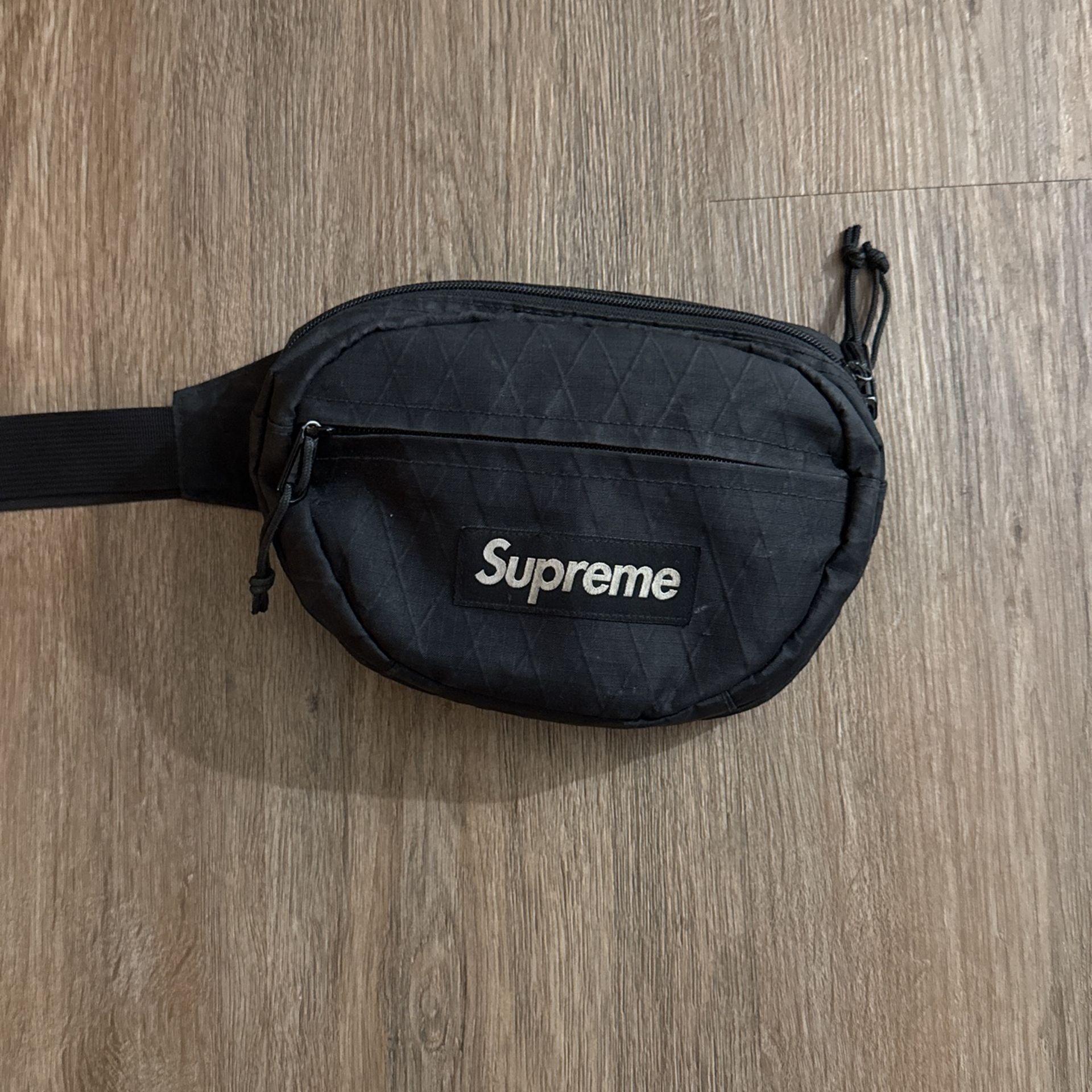 Supreme Sling bag