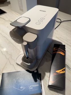 Espresso latte coffee machine.