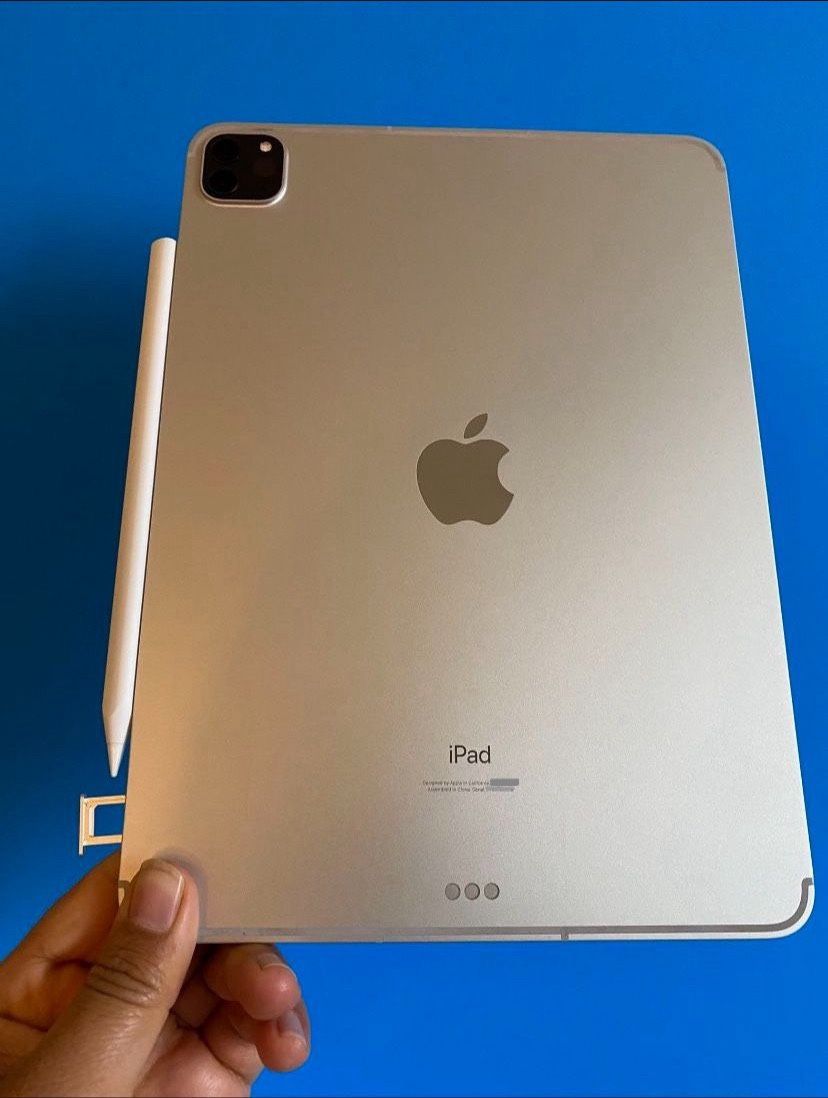 128GB Apple IPad Pro 11” 3rd Generation (2021 model / M1 chip