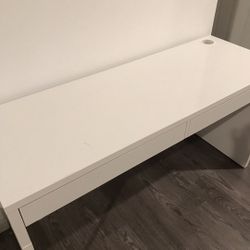 MICKE White IKEA Desk