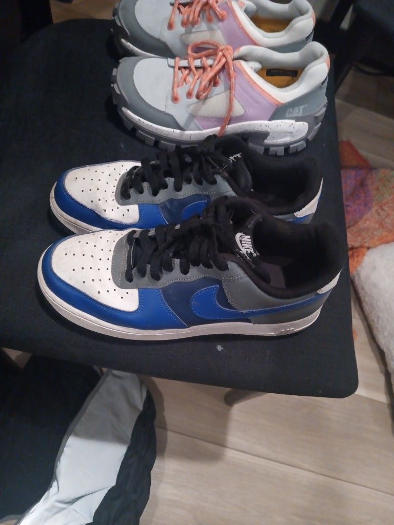 Women's Or Young Adult Shoes Boots