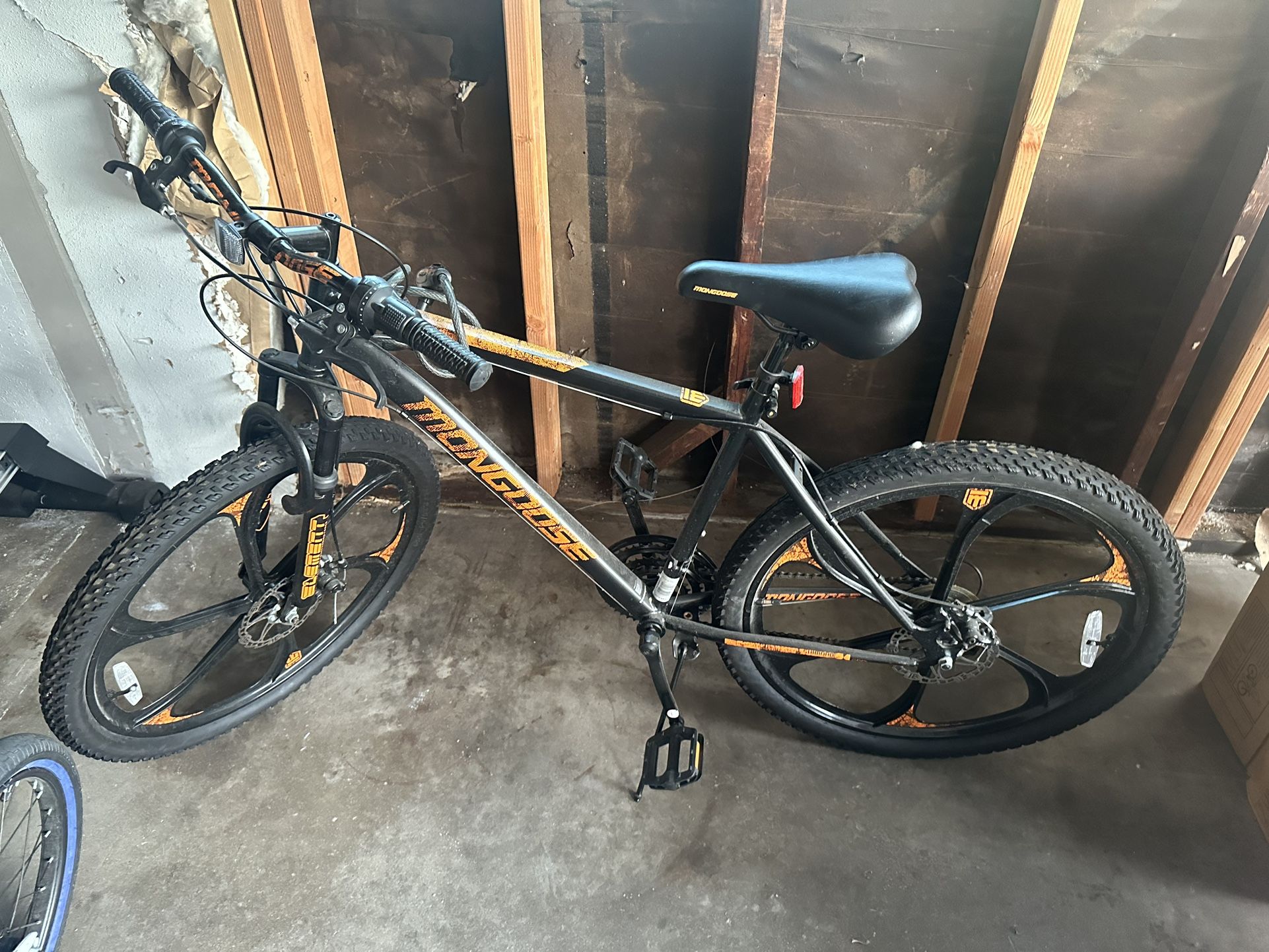 Mongoose Mountain Bike