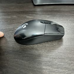 Logitech G305