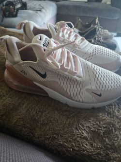 Nike Air 270