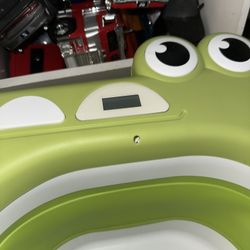 TPN Collapsible Baby Bathtub, Baby Bath Tub with Soft Cushion & Real-Time Thermometer, Baby Bathtub Infant to Toddler Tub (0-36 Months), Portable Newb