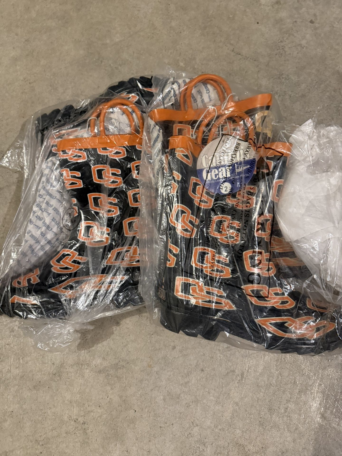 Brand new rainboots size 2 and 1