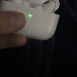 Airpods, Gen Two Pro