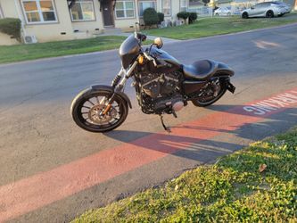 2014 Harley Davidson XL883