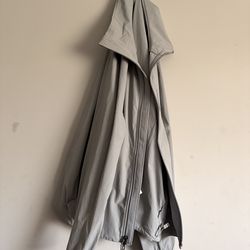 Lululemon Sojourn jacket