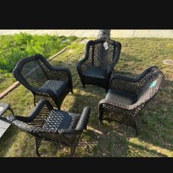 Four Piece Patio Rocking Chairs Brand New With Built-in Cushions Also Available In Stationary Chairs Same Chairs Brand New 4-Piece 🆕🚛🚎🆕