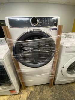 Electrolux ELFE7637AW  Electric Dryer