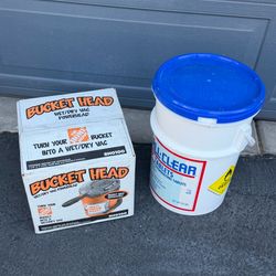 Bucket Head Shop Vac W/Bucket