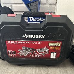 Husky 200Pc mechanic tool set 