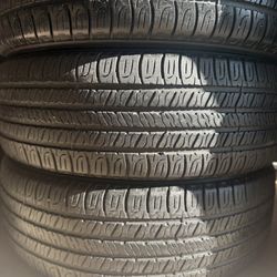 225/65R17 - GOODYEAR ALL SEASON AS