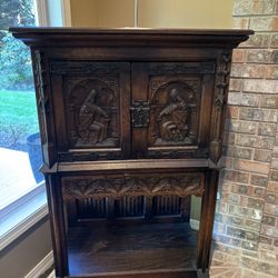 1900 Century Antique Cabnet