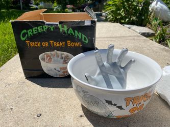 Vintage 90’s Creepy Hand Trick or Treat RIP Bowl Gray Hand Halloween Candy Bowl