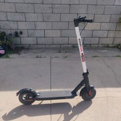 Lehe L11 Electric Scooter - Matte Black (Like New)