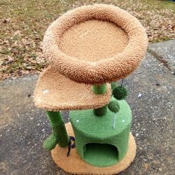 Cat House Play Tree Green B