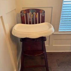 Edie Bauer High chair