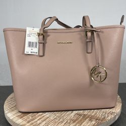 Michael Kors Jet Set Tote Bag Fawn