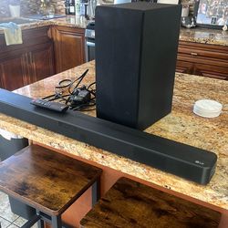 LG soundbar and subwoofer works great