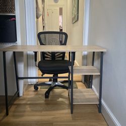 Desk With Shelves 
