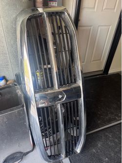 2006 Dodge Ram 2500 grill